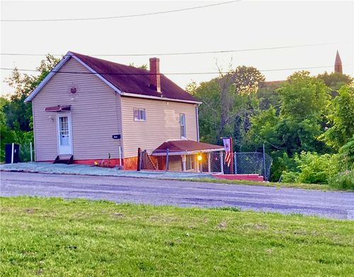 411 Rostraver St, Monessen, PA, 15062-1242 | Card Image