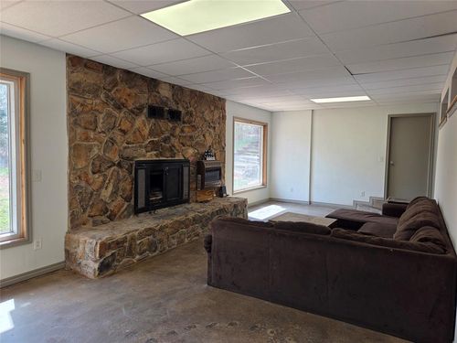 41587 Skelly Rd, Asher, OK, 74826-2677 | Card Image