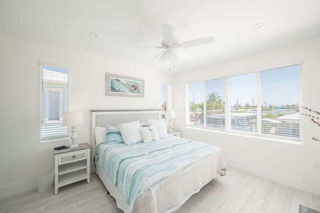 Master Bedroom | Image 37