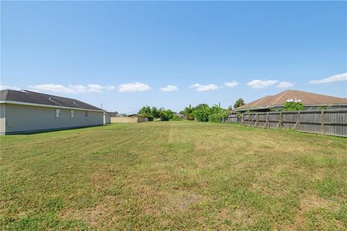 00 26th St, Gretna, LA, 70053 | Card Image