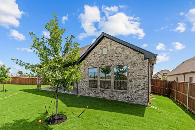 209 Vineyard Ln, House other with 4 bedrooms, 3 bathrooms and null parking in Midlothian TX | Image 5