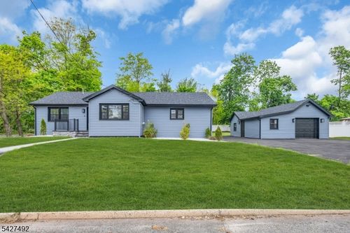 456 Girard Ave, Somerset, NJ, 08873-3336 | Card Image