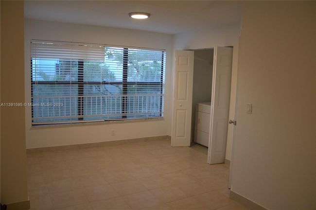 APT-3203 - 2826 S University Dr, Condo with 1 bedrooms, 1 bathrooms and null parking in Davie FL | Image 9