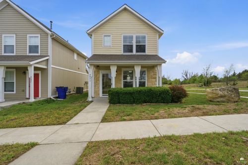 2623 Valentine Ln, Junction City, KS, 66441-2797 | Card Image