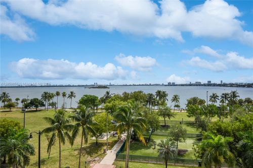 apt-509-1800 N Bayshore Dr, Miami, FL, 33132-3250 | Card Image