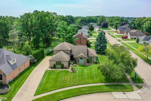 13118 Michael Dr, Shelby Township, MI, 48315-4721 | Card Image
