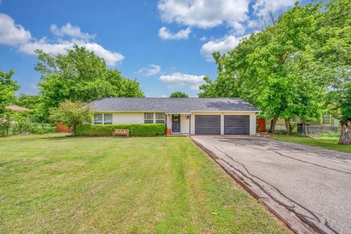 4304 Valview Dr, Waco, TX, 76708-5617 | Card Image