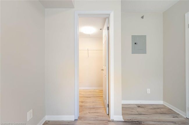 105 - 3070 Rotary Way, House attached with 1 bedrooms, 1 bathrooms and 1 parking in Burlington ON | Image 17