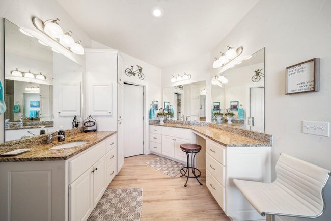 Primary Bath | Image 19
