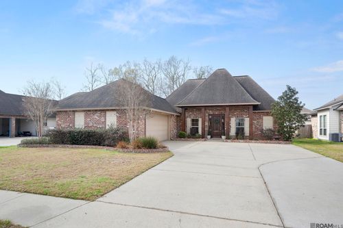 16417 Parker Place Dr, Prairieville, LA, 70769 | Card Image