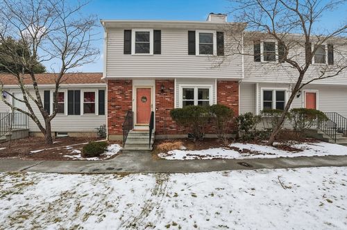 apt-2-1 Robin Cir, Norton, MA, 02766-2231 | Card Image