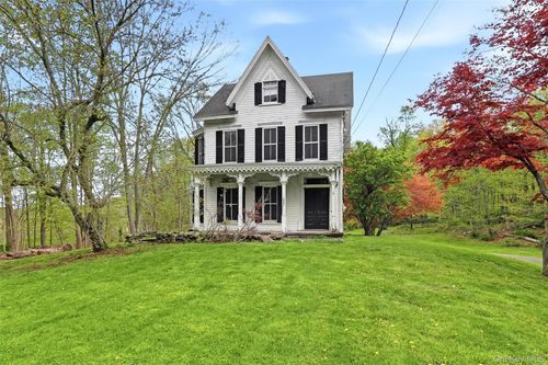 15 Ladentown Rd, Pomona, NY, 10970-2729 | Card Image