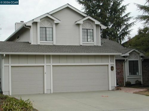 809 Bluerock Dr, Antioch, CA, 94509-6935 | Card Image