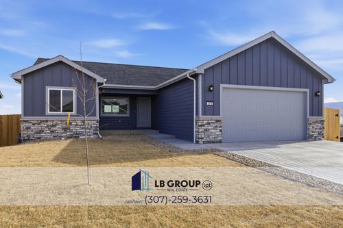 4578 Shale Cir, Mills, WY, 82644 | Card Image