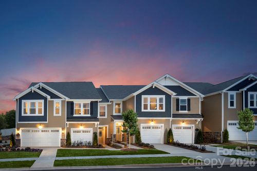 7535 Hodges Meadow Ln, Charlotte, NC, 28213-5239 | Card Image