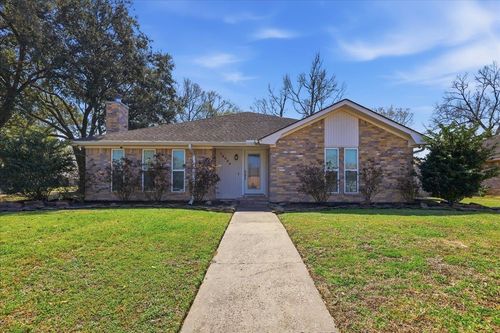 12955 Mintwood Dr, Beaumont, TX, 77713-8468 | Card Image