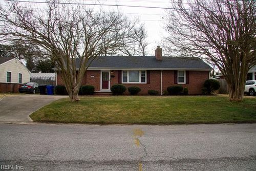 35 Rivercrest Drive, Portsmouth, VA, 23701 | Card Image