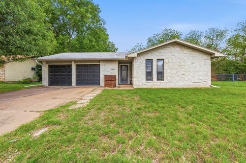 5804 Brook Valley Dr, Austin, TX, 78724-3409 | Card Image