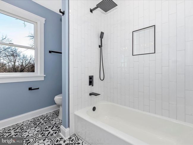 21611 Slidell Rd, House other with 5 bedrooms, 4 bathrooms and null parking in BOYDS MD | Image 34