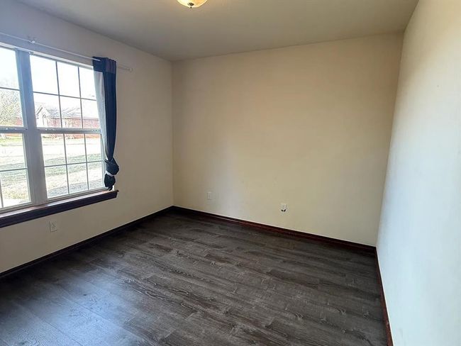 11000 Sw 8 Th St, House other with 3 bedrooms, 2 bathrooms and null parking in Yukon OK | Image 8