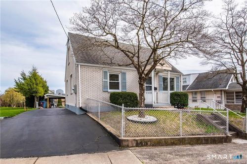237 Burritt St, New Britain, CT, 06053-4005 | Card Image