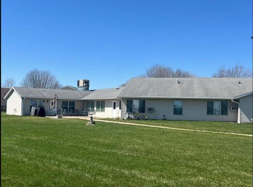 745 Streeter Dr, North Sioux City, SD, 57049-4096 | Card Image