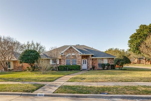 1802 Campbell Trl, Richardson, TX, 75082-4806 | Card Image