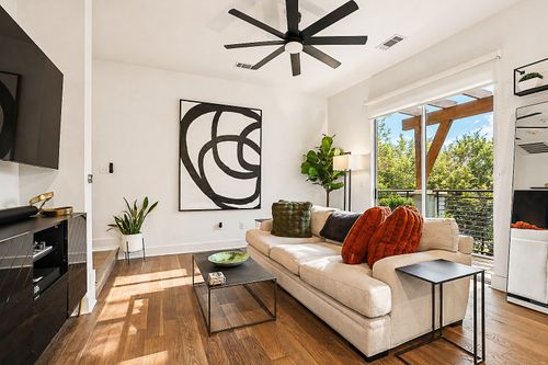 10-8110 Ranch Road 2222, Austin, TX, 78730 | Card Image
