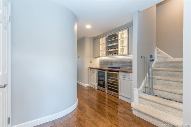 APT-102 - 123 Harbor Dr, Condo with 2 bedrooms, 3 bathrooms and null parking in Stamford CT | Image 16