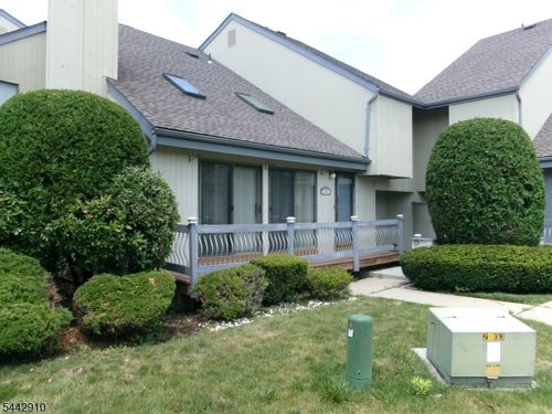 13 Woodhill St, Somerset, NJ, 08873-4655 | Card Image