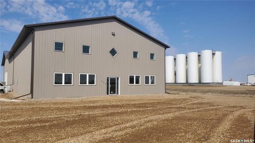 230 Pierce Drive, Weyburn Rm No. 67, SK, S4H2J8 | Card Image
