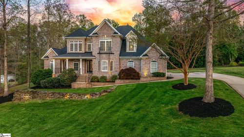 127 Warren Dr, Easley, SC, 29640-8727 | Card Image
