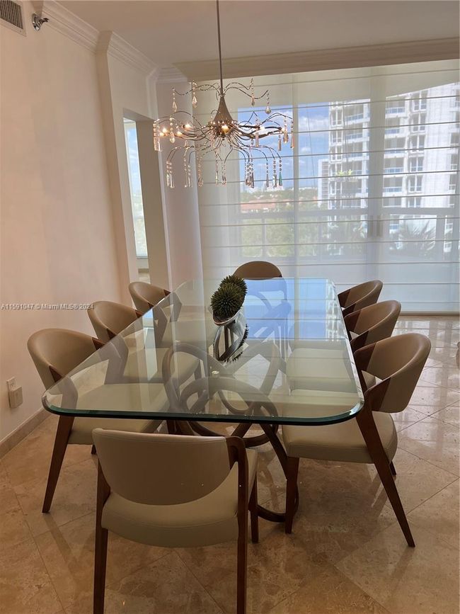 905 - 21150 Point Pl, Condo with 3 bedrooms, 2 bathrooms and null parking in Aventura FL | Image 12