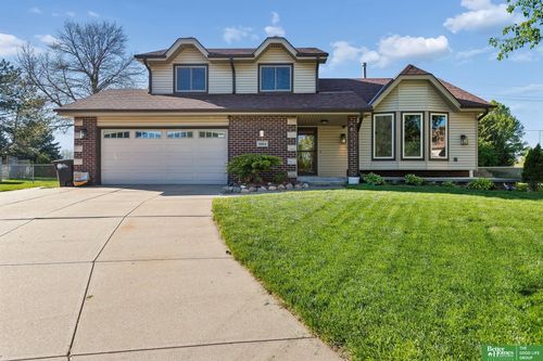 4604 S 154th Avenue Circle, Omaha, NE, 68137 | Card Image