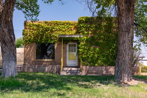 204 Carlisle Blvd Ne, Albuquerque, NM, 87106-1317 | Card Image