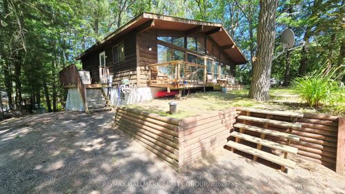 1087 Bayview Dr, Woodlawn, ON, K0A3M0 | Card Image