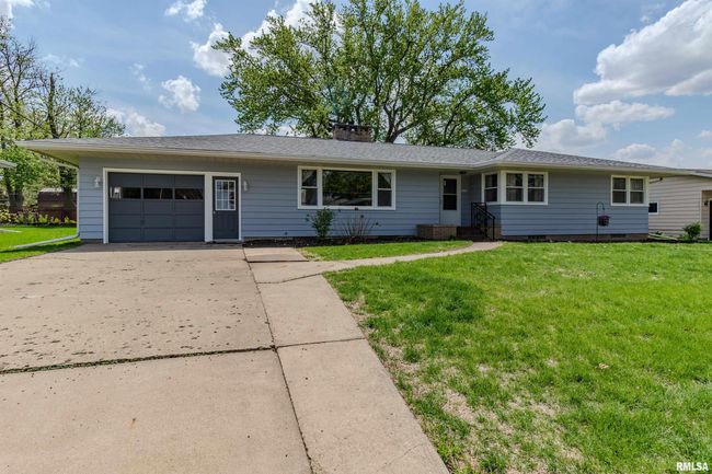 501 W High St, House other with 3 bedrooms, 2 bathrooms and null parking in Roanoke IL | Image 8