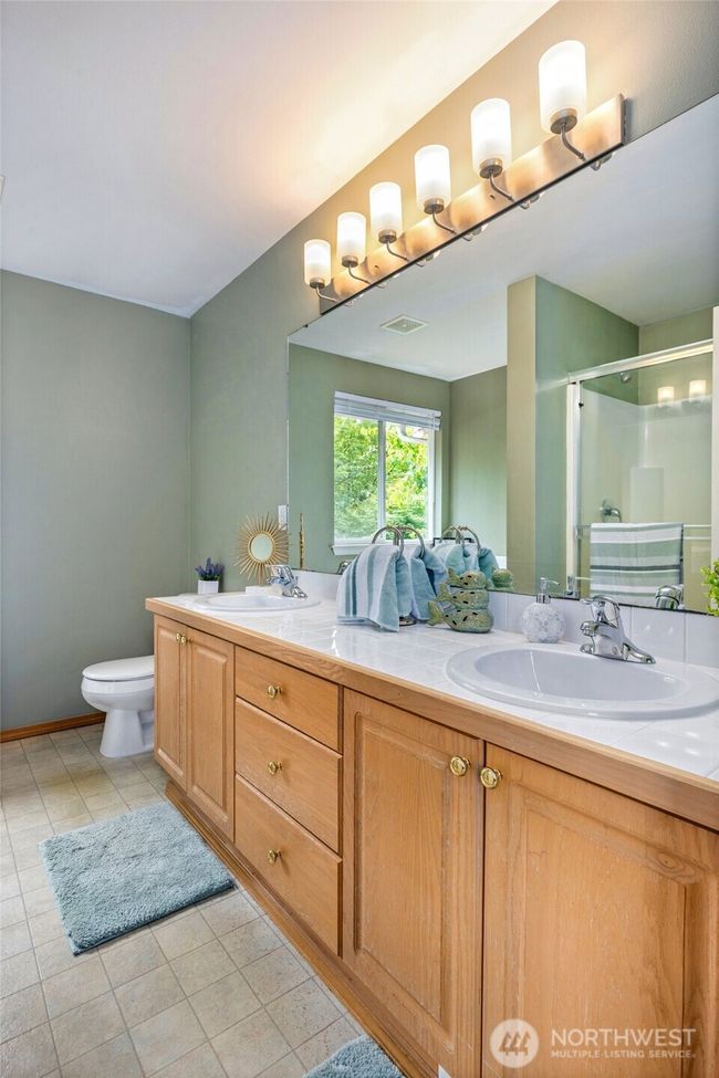 24212 13 Th Pl W, House other with 4 bedrooms, 3 bathrooms and 2 parking in Bothell WA | Image 17