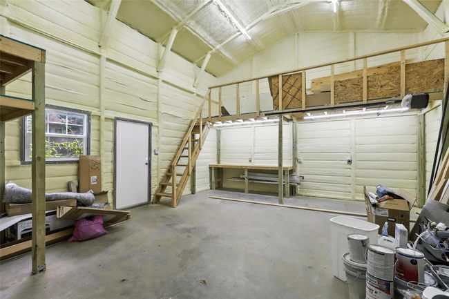 View of garage | Image 40