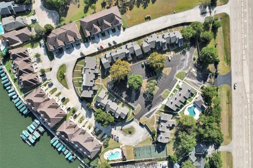 17578 Highway 105 W, Montgomery, TX, 77356-5619 | Card Image