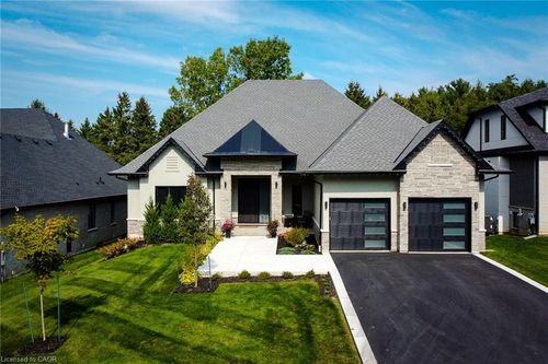 11 Black Willow Crt, Jerseyville, ON, L0R1R0 | Card Image