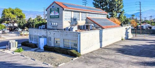 408 S Stoddard Ave, San Bernardino, CA, 92401-2026 | Card Image