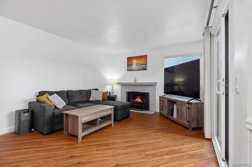 2914 Elm Tree Ct, Spring Valley, CA, 91978 | Card Image