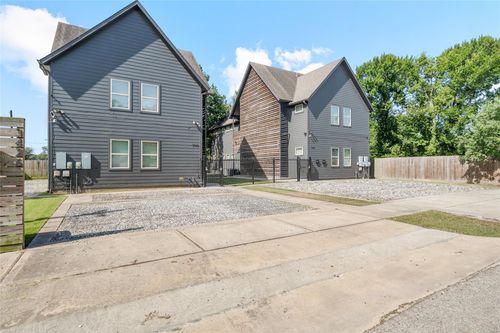 3424 Tuam St, Houston, TX, 77004-2254 | Card Image