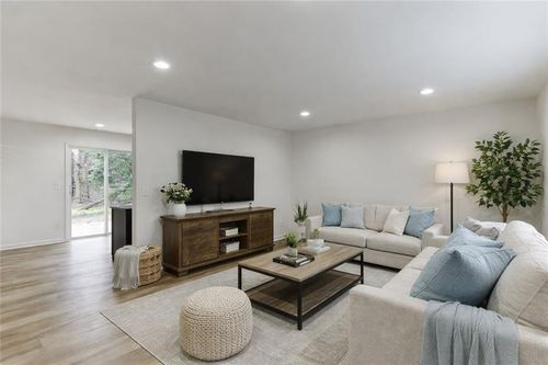 4030 Hidden Hollow Ter, Gainesville, GA, 30506-4632 | Card Image