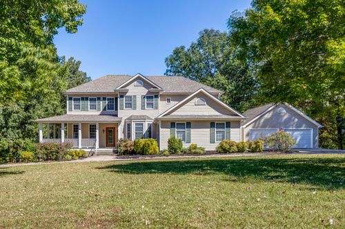 454 Beechwood Cir, Burns, TN, 37029-9057 | Card Image