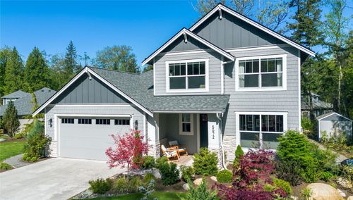 5672 Garibaldi Way, Blaine, WA, 98230-6404 | Card Image