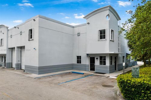 unit-6-2451 Nw 109th Ave, Sweetwater, FL, 33172-2003 | Card Image