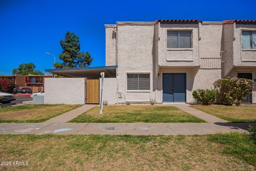 5251 N 42nd Ln, Phoenix, AZ, 85019-2403 | Card Image