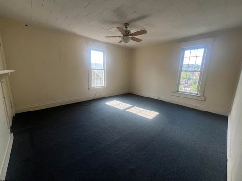 390 N Forest Avenue, Morgantown, WV, 26505 | Card Image